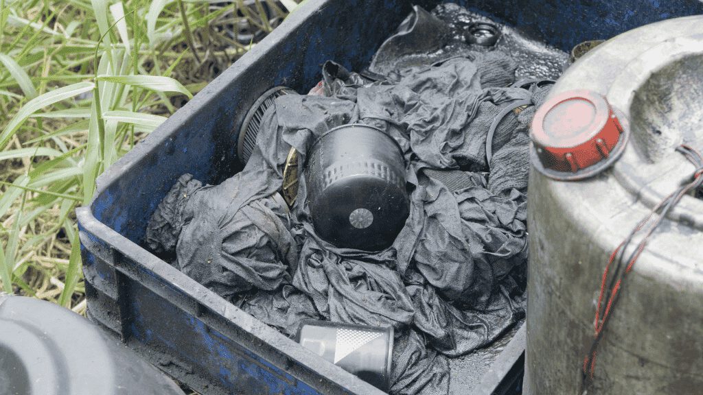 Normative e leggi riguardanti lo smaltimento dell'olio esausto